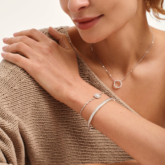 Minimalist Sparkling Halo Silver Moissanite Bracelet